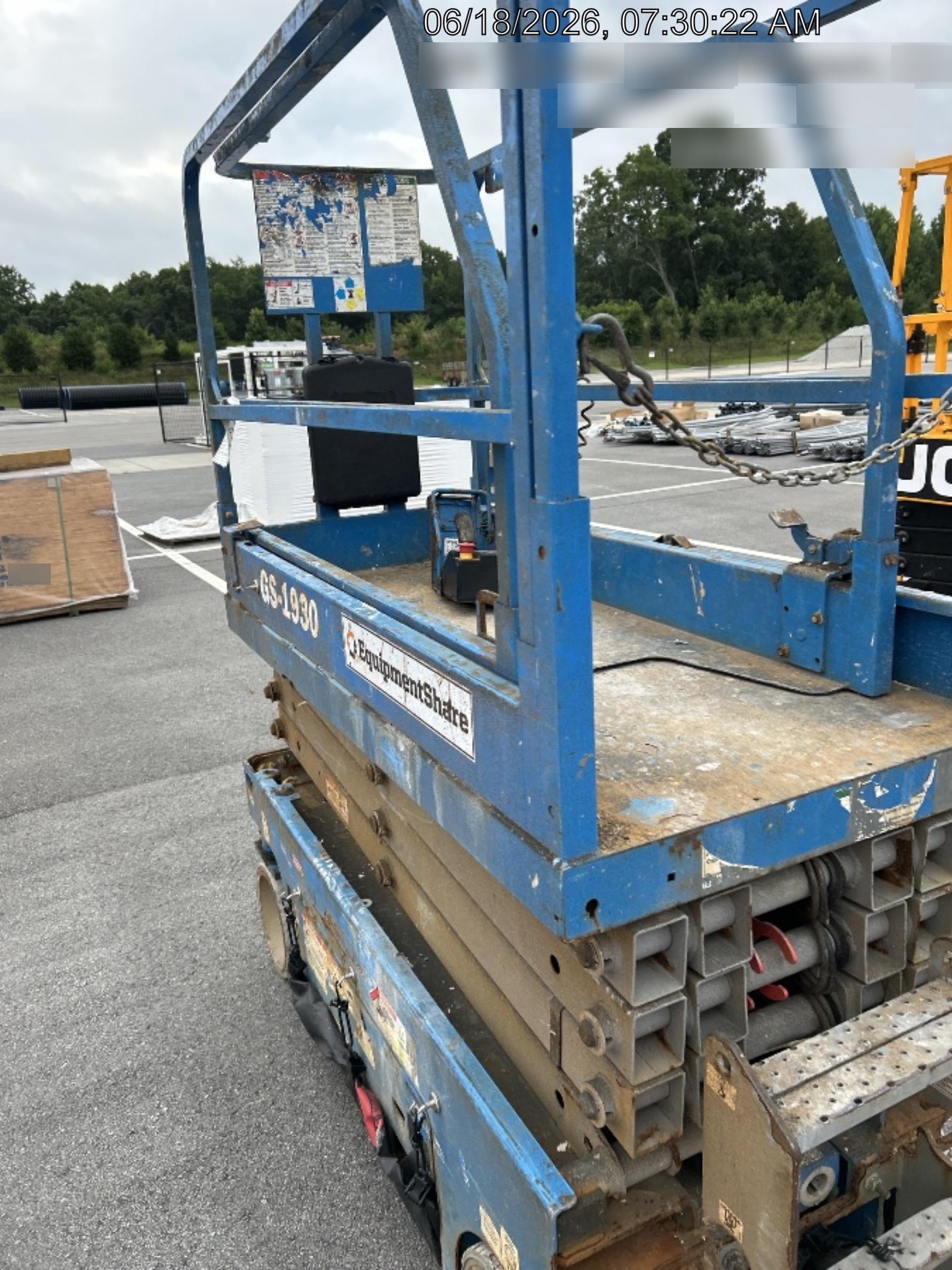 2020 Genie GS-1930 Fixed rails with chain entry gate - Pre A92.20