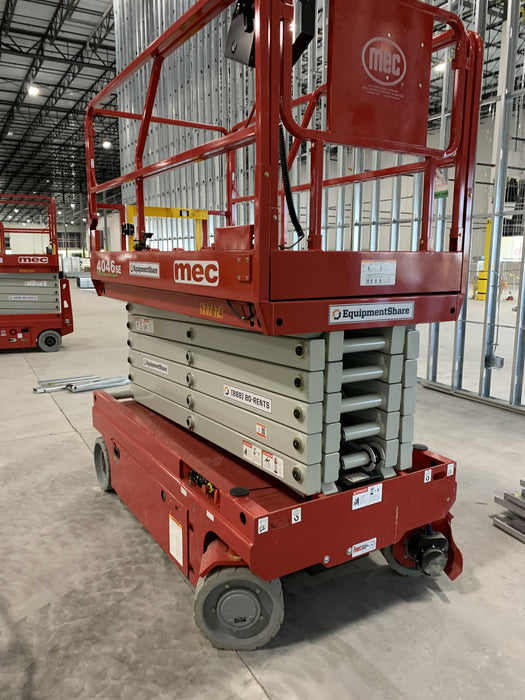 2021 MEC 4046SE