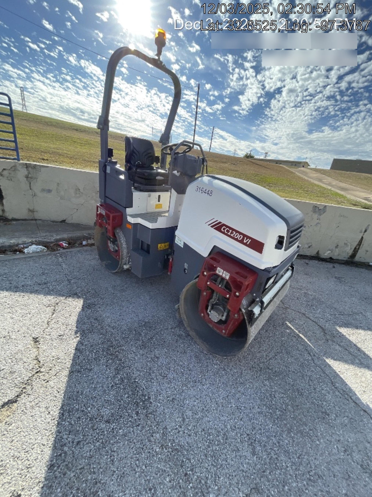 2023 DYNAPAC CC1200