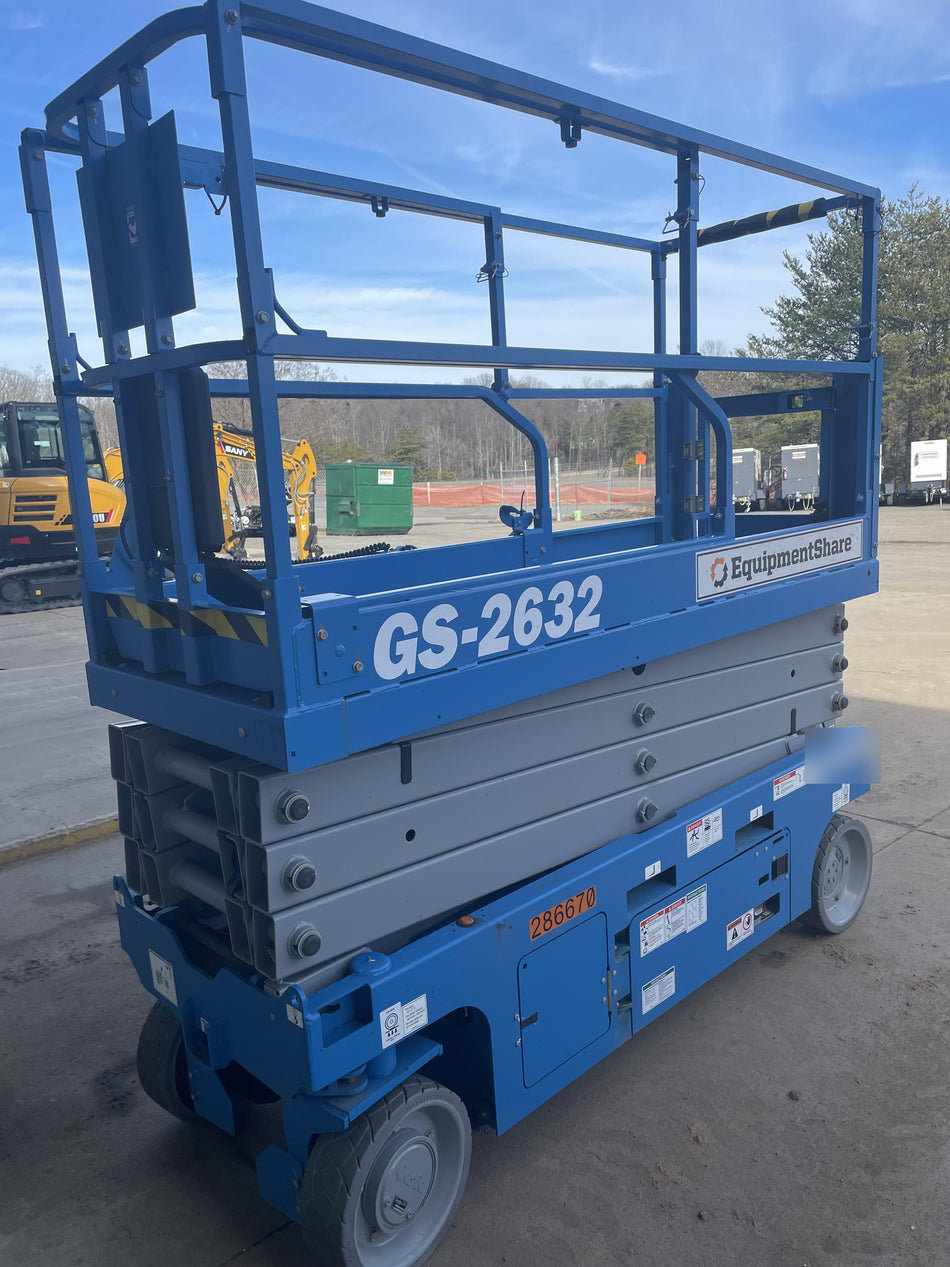 2022 GENIE GS-2632