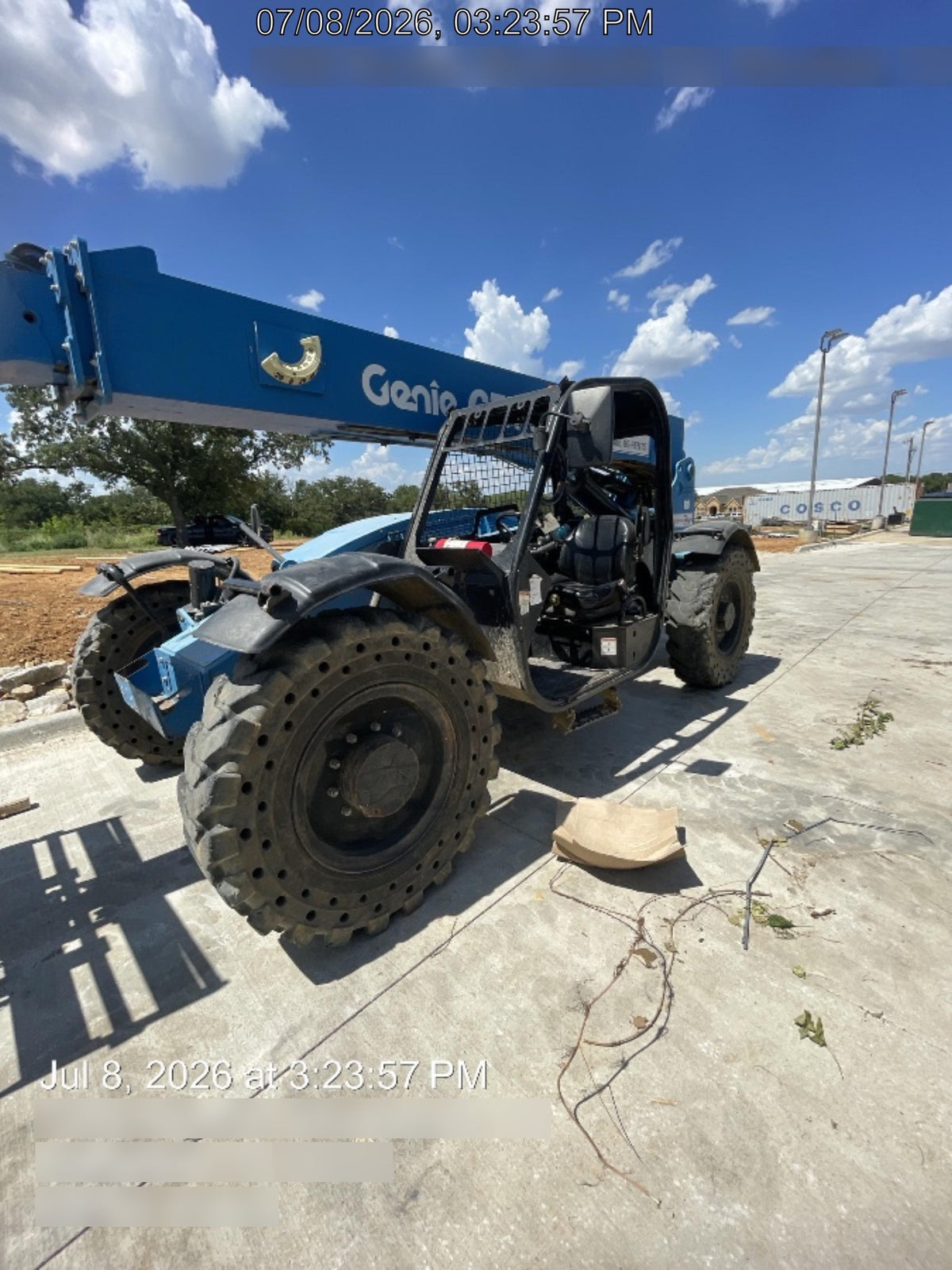 2017 GENIE GTH-844