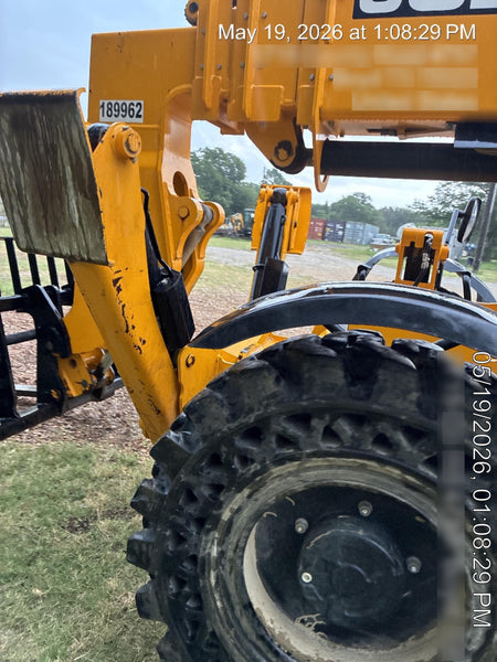 2022 JCB 510-56