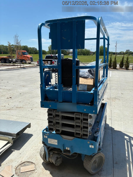 2019 Genie GS-1930 Fixed rails with chain Entry