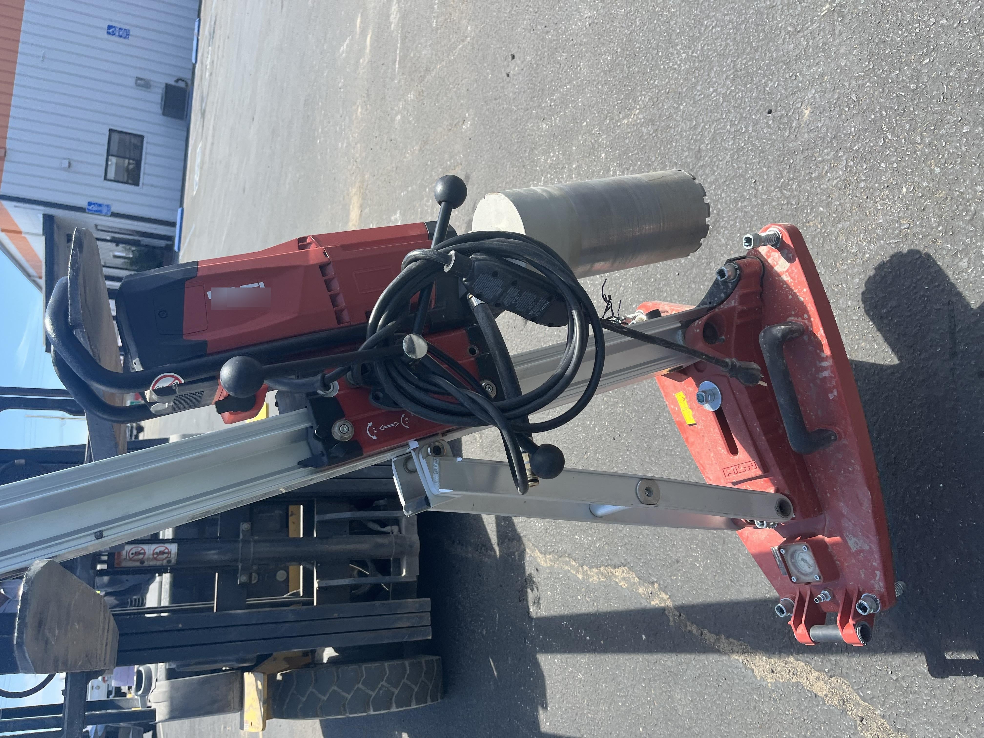 2023 HILTI DD 250