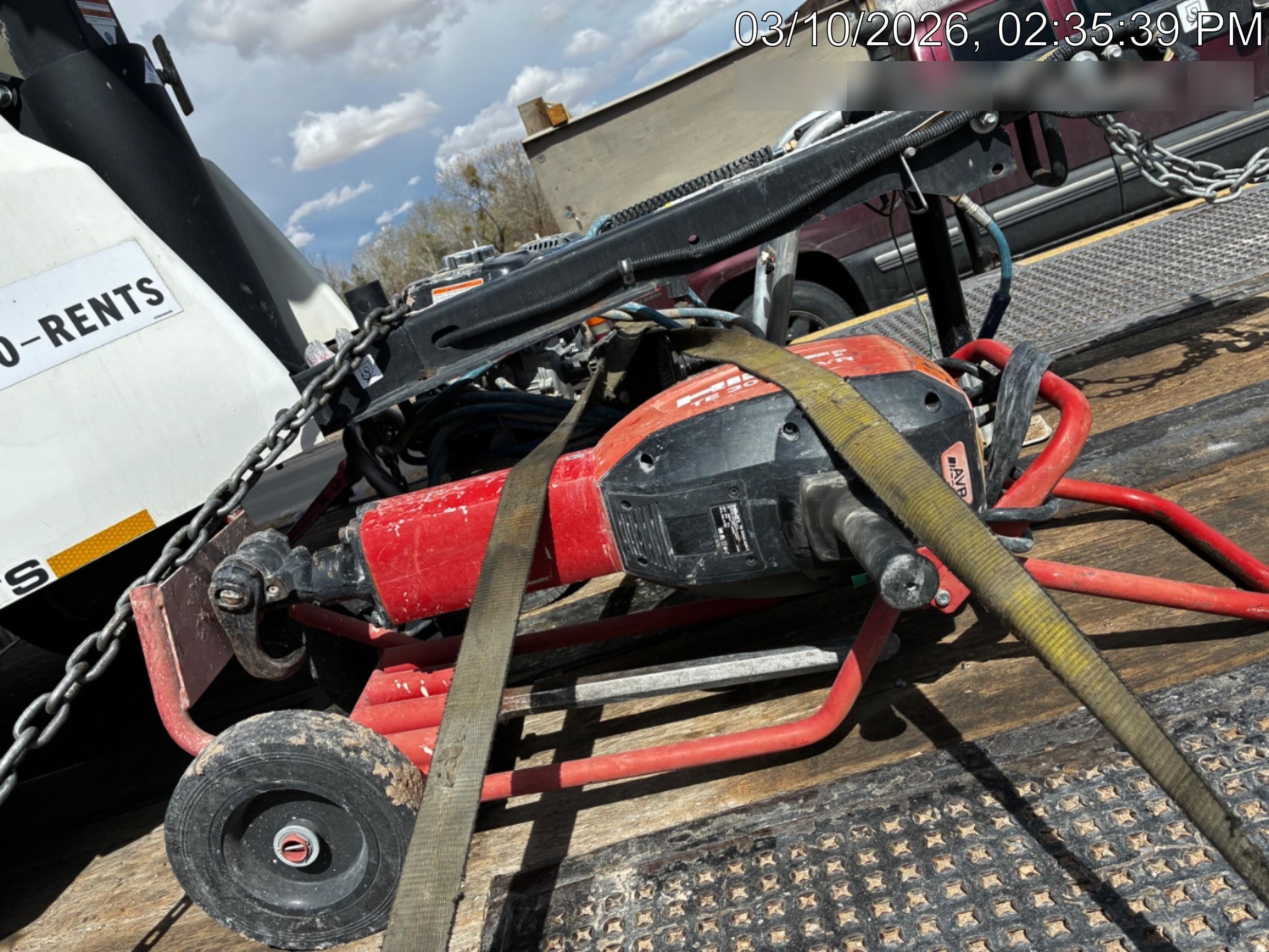 2020 HILTI TE 3000-AVR