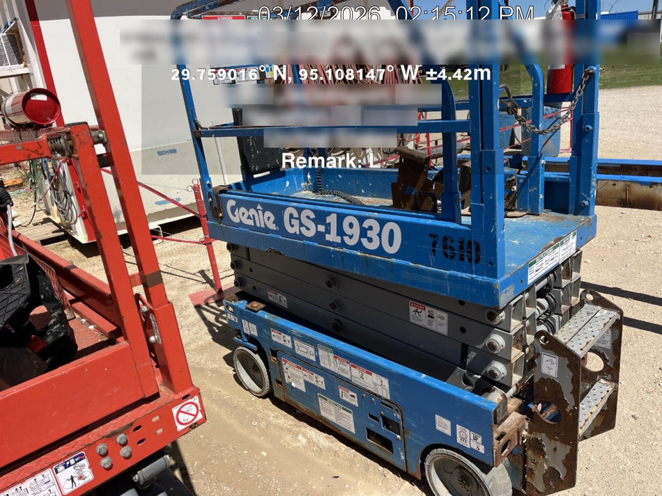 2017 Genie GS-1930 Genie GS-1930 Lift w/Fixed Rail and Chain Entry