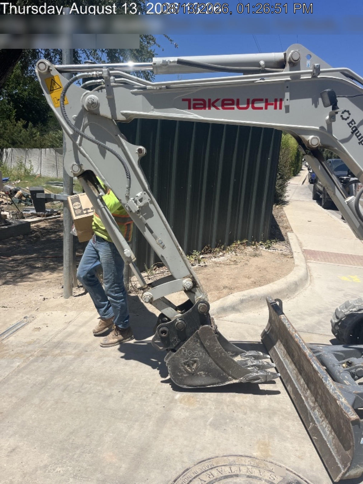 2025 TAKEUCHI TB235-2R