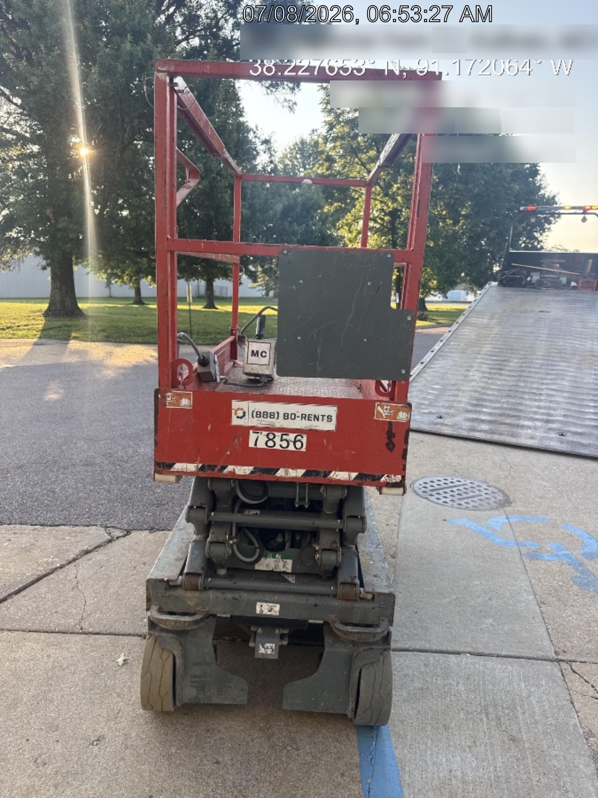 2018 Skyjack SJIII-3219 Skyjack SJIII3219 Scissor Lift w/Trojan Batteries