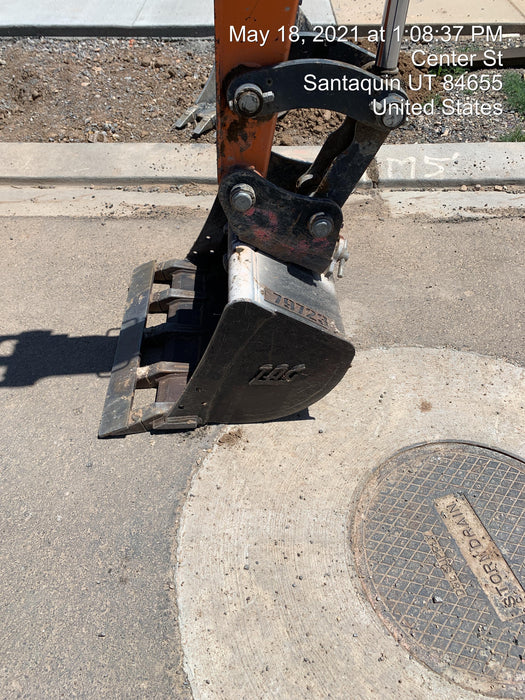 2020 TAG MANUFACTURING 30" Bucket - Tag