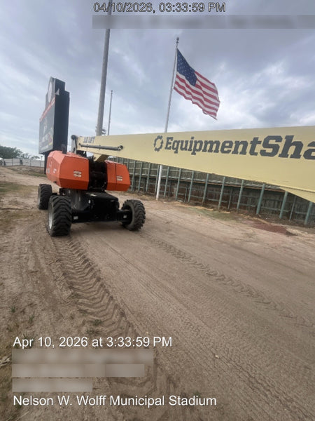 2023 JLG 860SJ