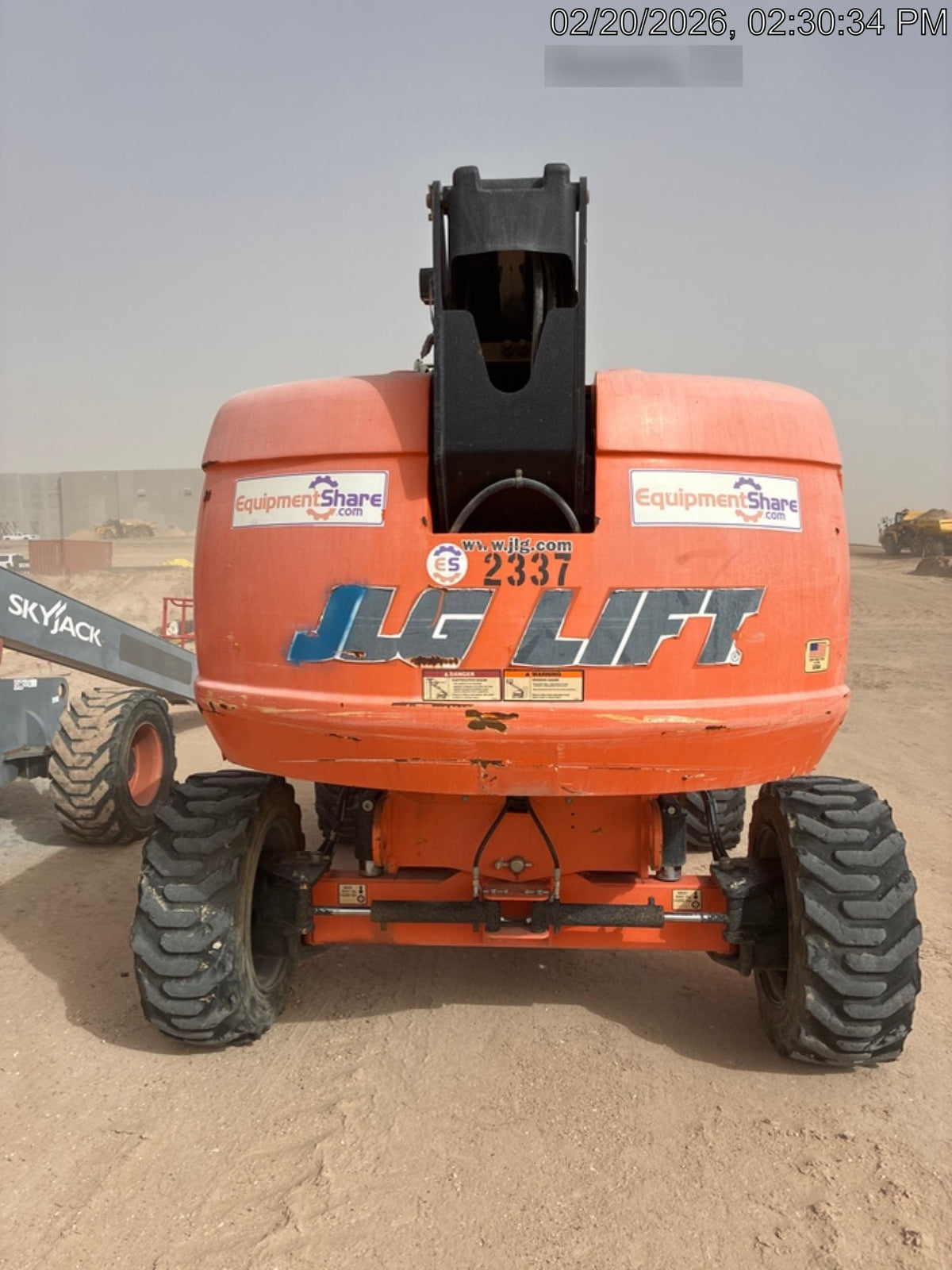 2017 JLG 660SJ