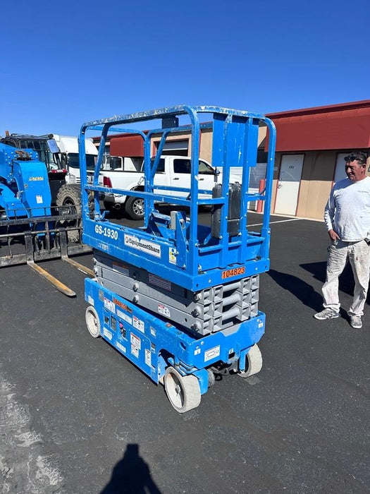 2020 Genie GS-1930 Fixed rails with chain entry gate - Pre A92.20