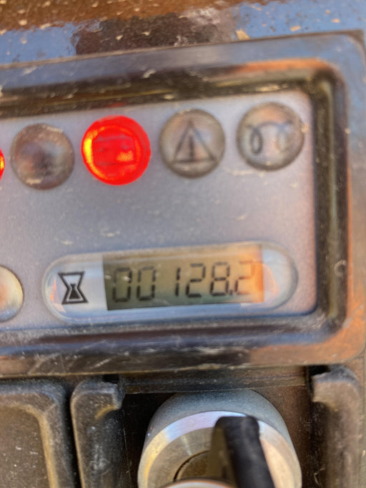 2022 VAC-TRON LP573XDT