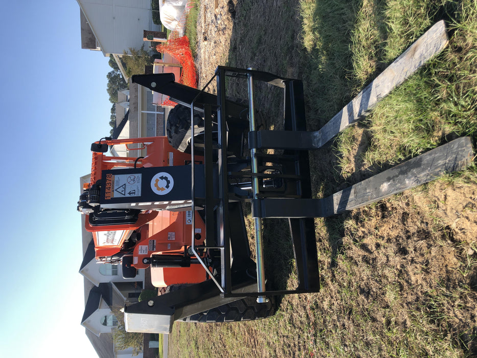 2020 Skytrak 12054 74Hp, Canopy, FF Tires, Work Lights, Beacon, Aux Hydraulics, Back up Alarm, Lifting Eye, ES Decals