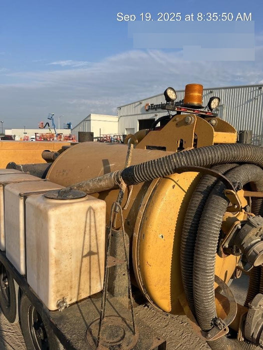 2023 VAC-TRON LP573XDT