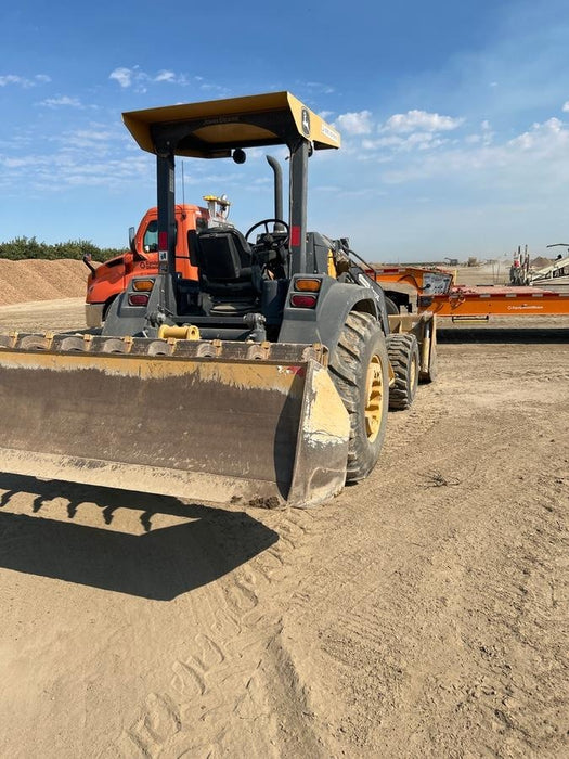 2020 John Deere 210LEP Canopy, 4WD, Second rear hydraulic cylinder, Light Package, Wheel weights