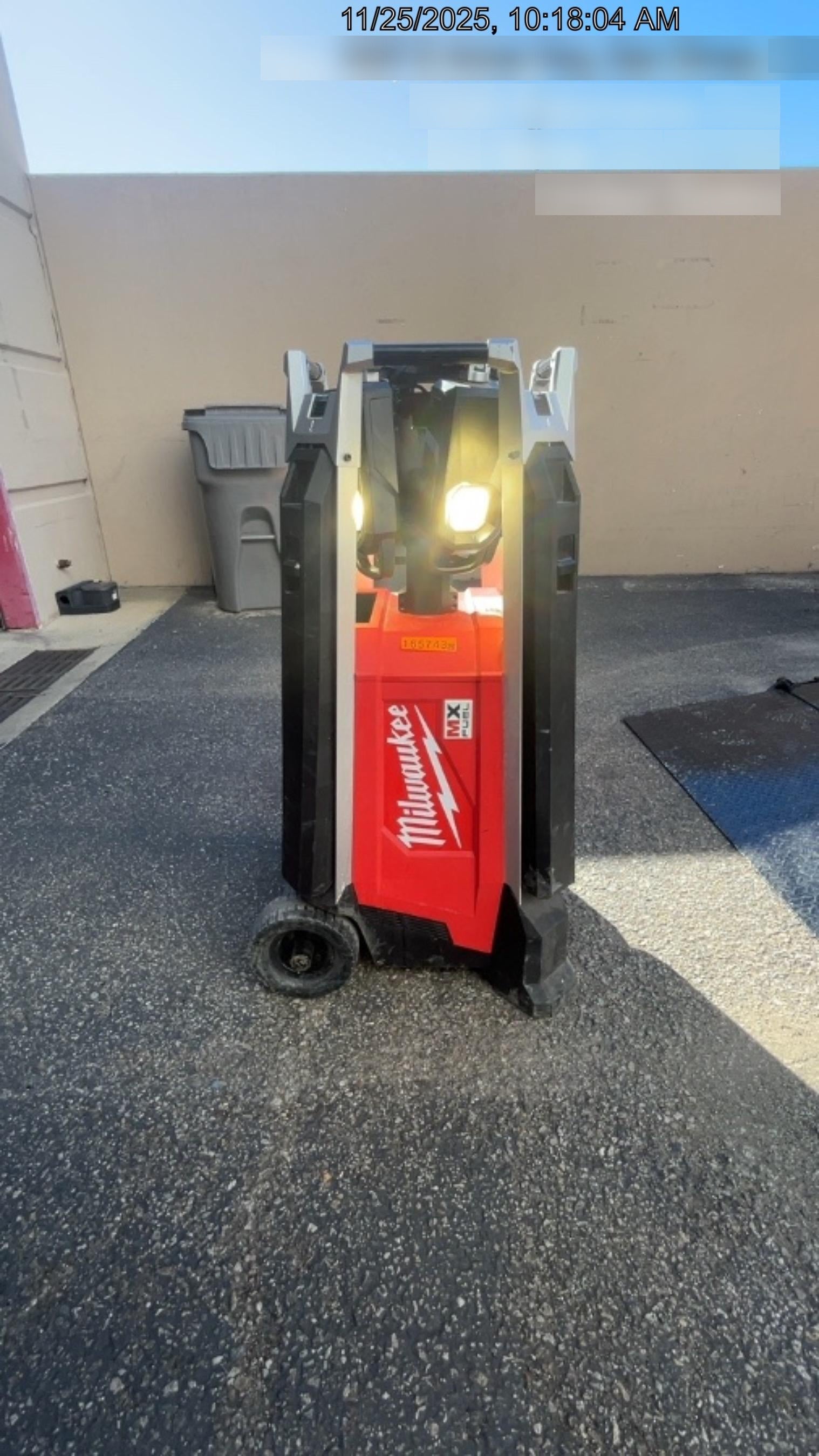 2021 MILWAUKEE MXF041-1XC