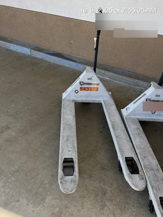 2025 STRONGWAY 4400 lb Pallet Jack