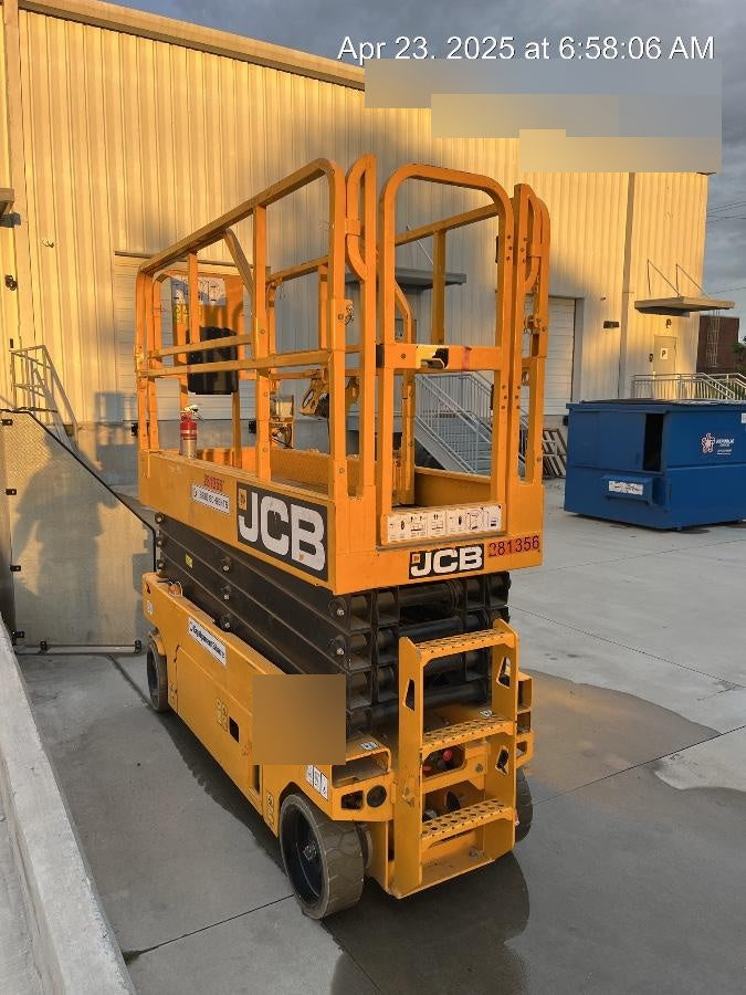 2023 JCB S2632E