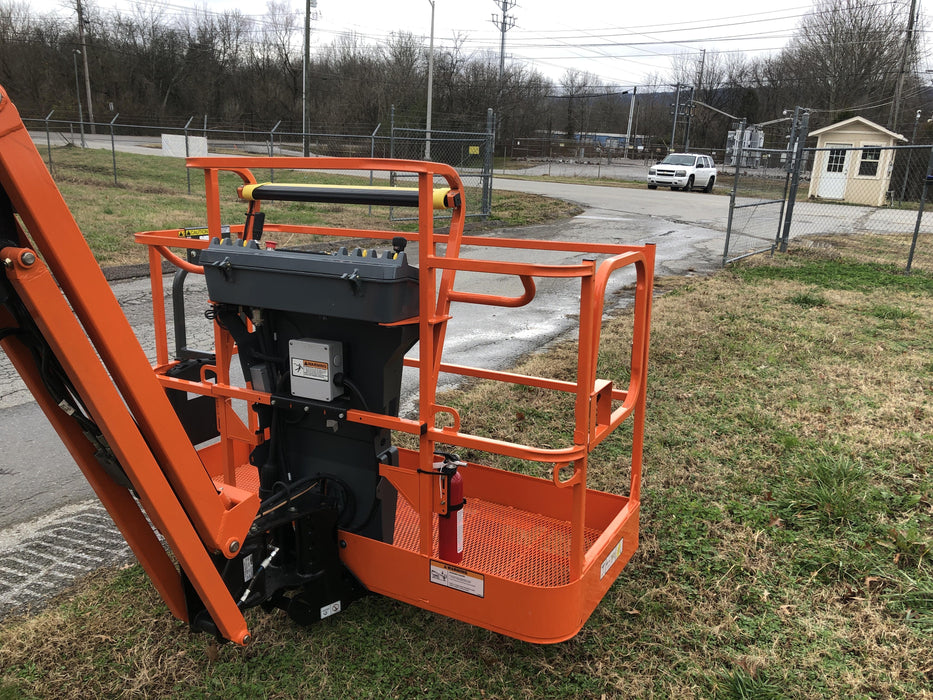 2019 JLG 450AJ