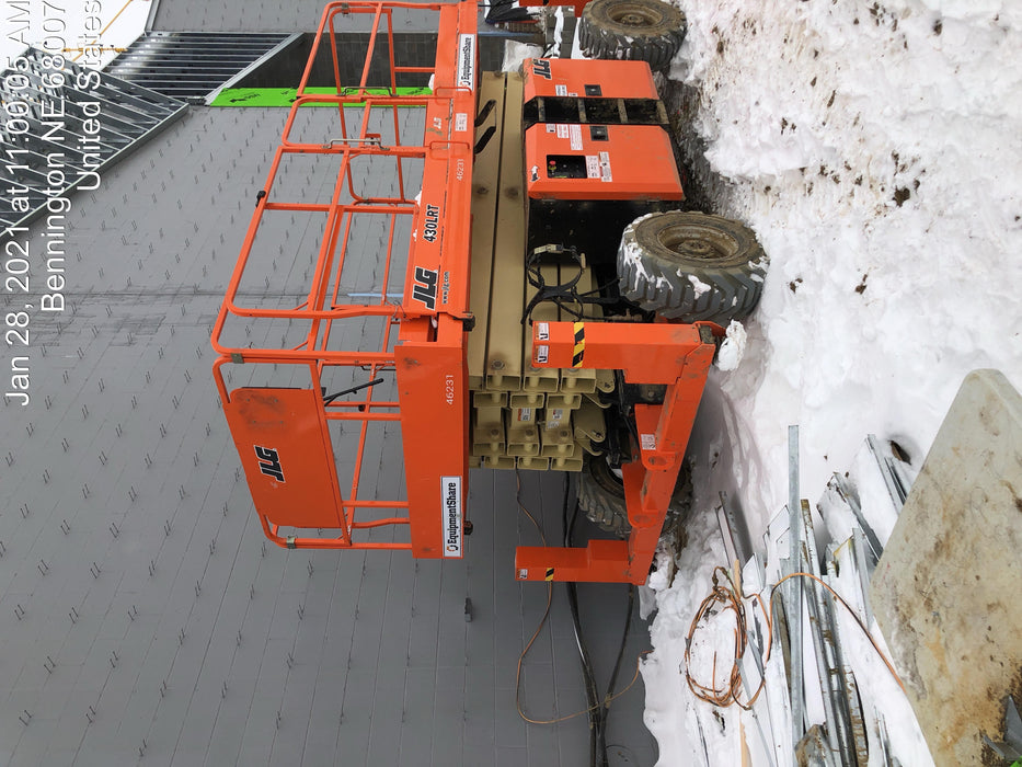 2019 JLG 430LRT