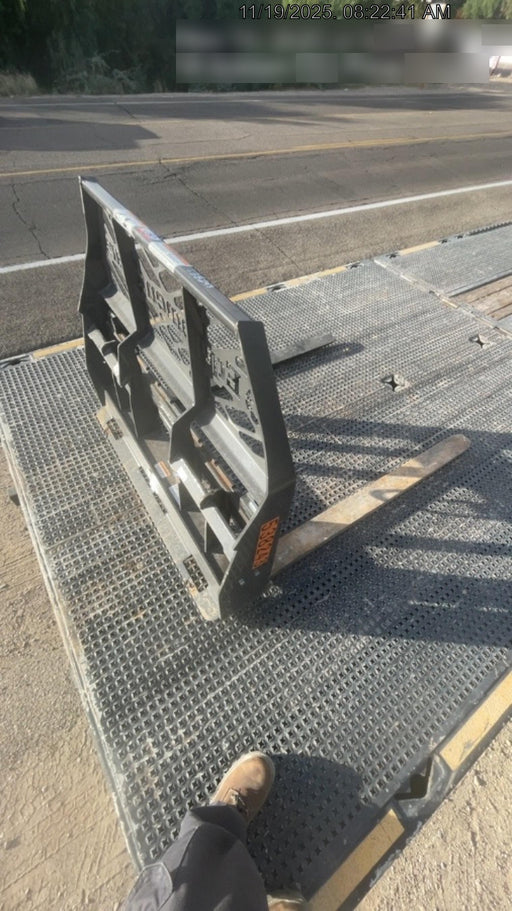 2025 PALADIN 48" Pallet Forks - Paladin