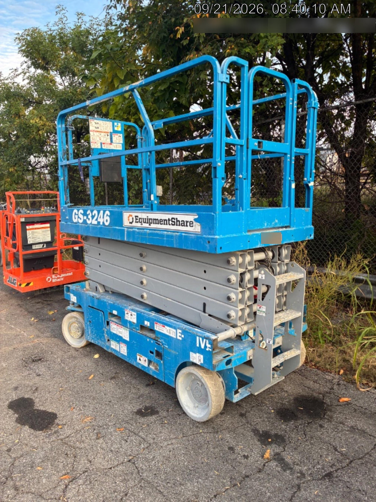 2023 GENIE GS-3246