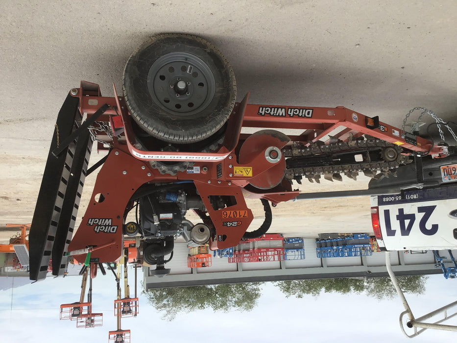 2020 DITCH WITCH C24XA