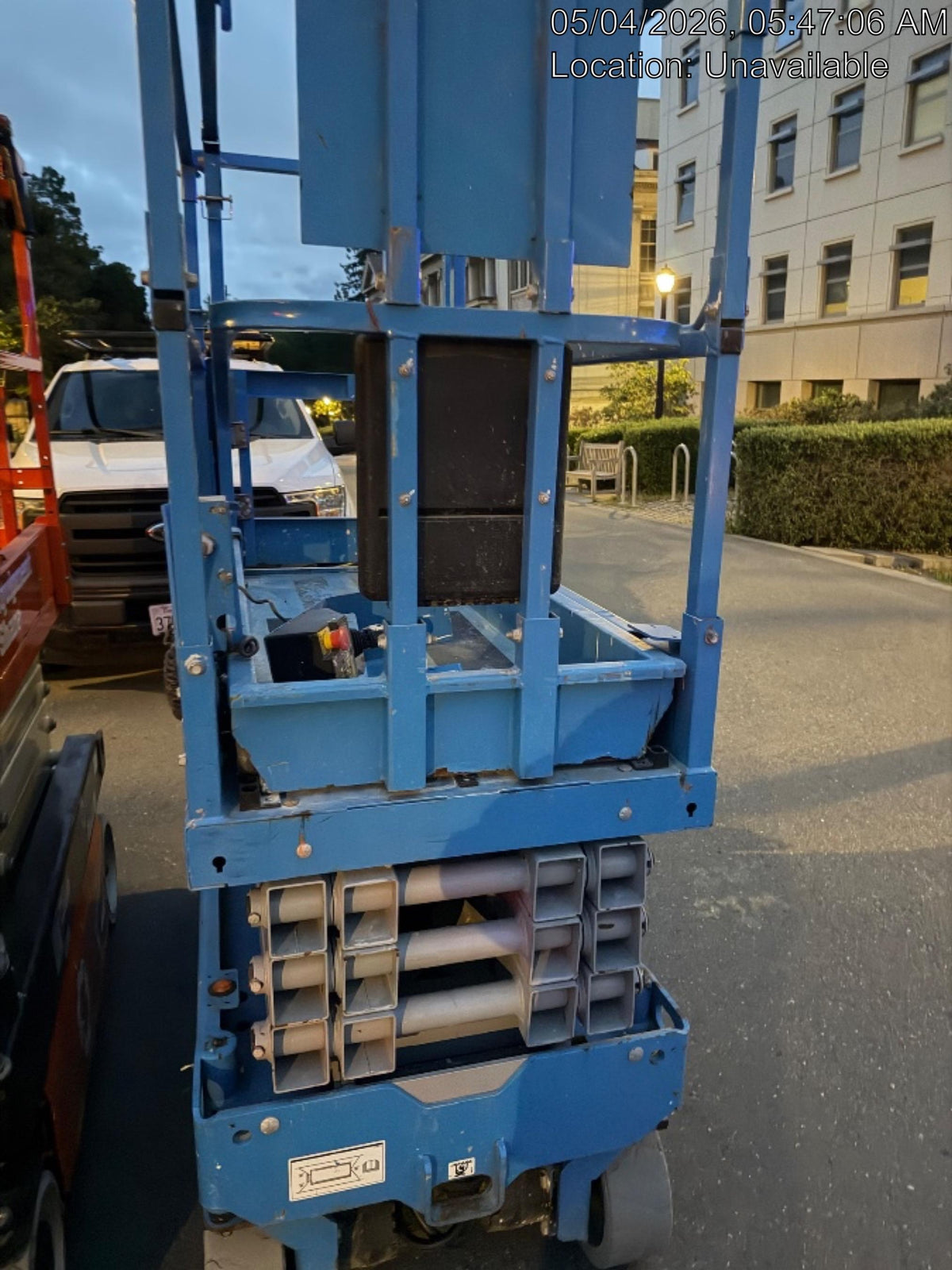 2020 Genie GS-1930 Solid Non Marking Tires, Beacon, Folding rails with half height swing gate, 800W Inverter