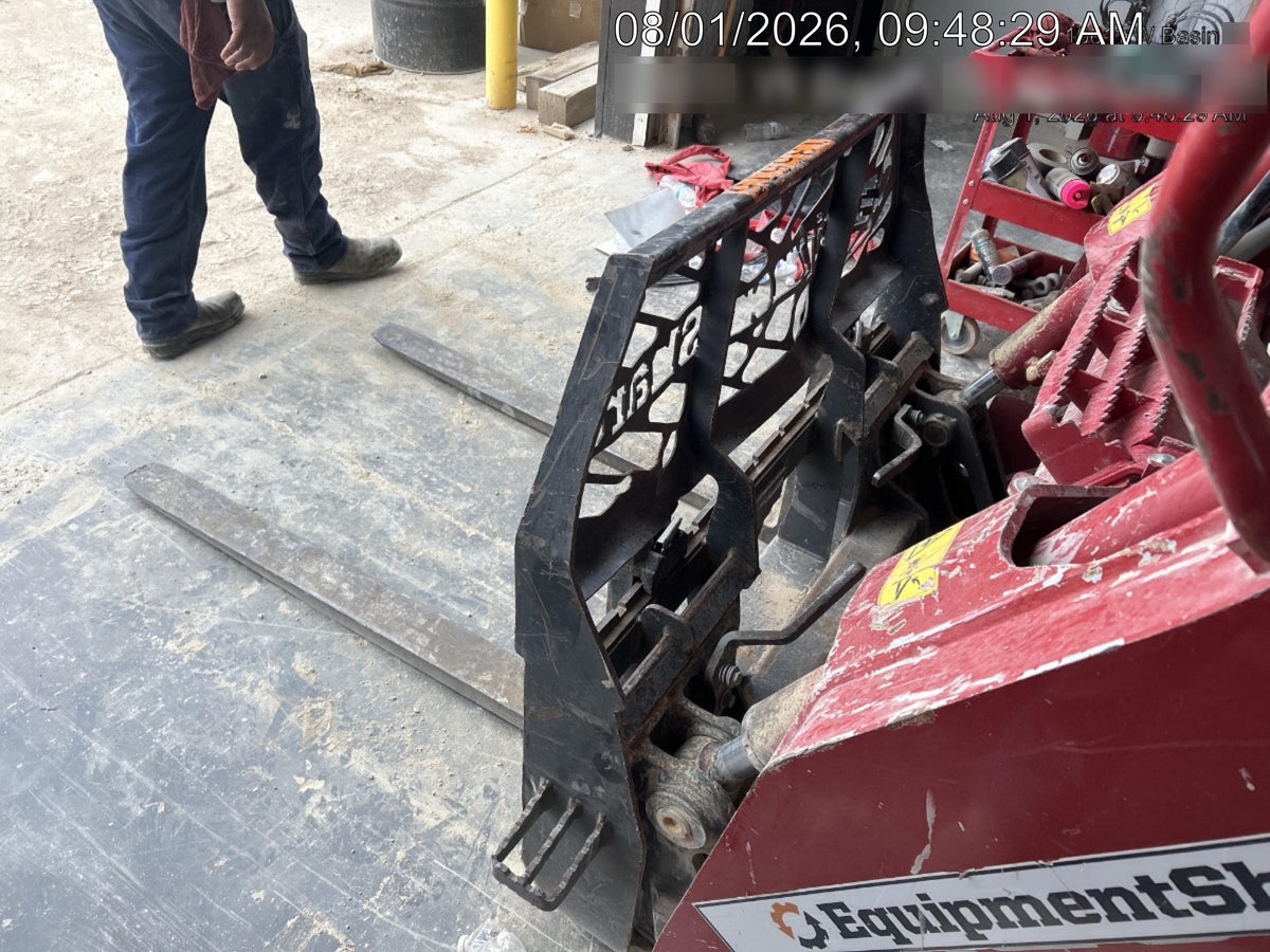 2021 PALADIN 48" Pallet Forks - Paladin