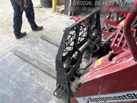 2021 PALADIN 48" Pallet Forks - Paladin