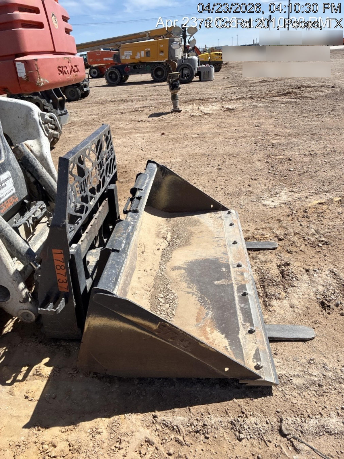 2021 PALADIN 48" Pallet Forks - Paladin