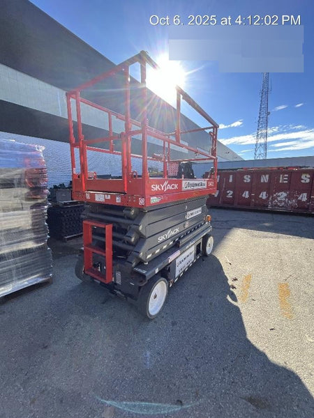 2021 SKYJACK SJ4732