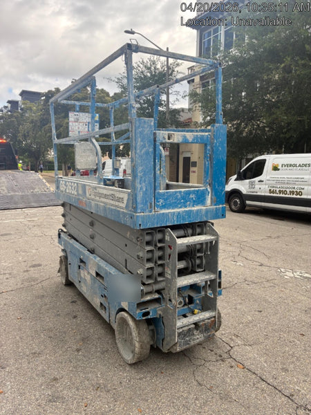 2023 GENIE GS-2632