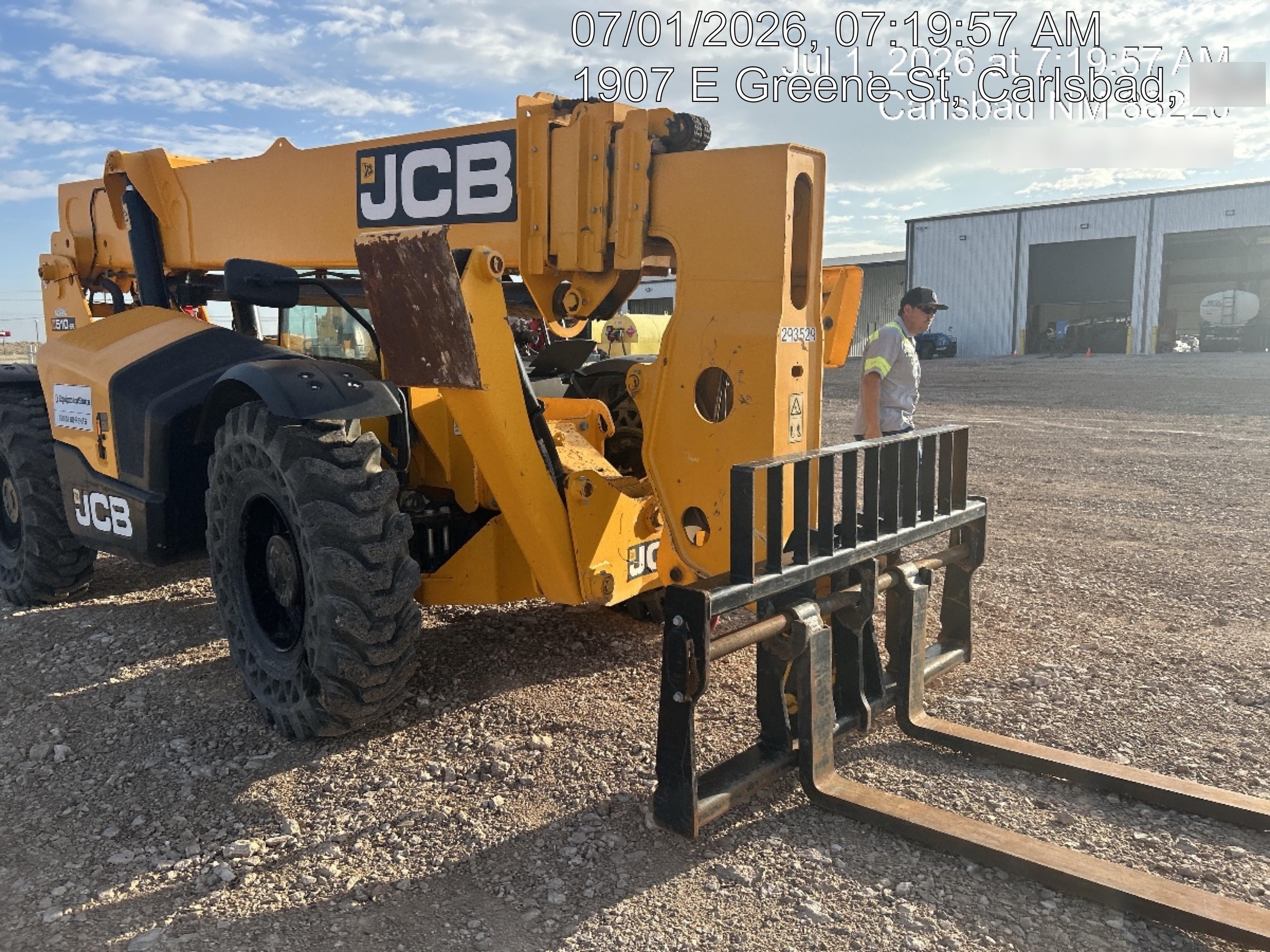 2023 JCB 510-56