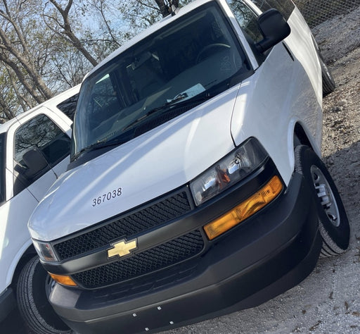 2023 CHEVROLET Express Van - Rental