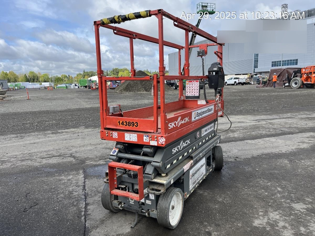 2021 SKYJACK SJIII-3220