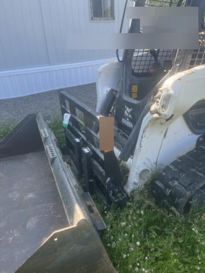 2025 ARROW MATERIAL HANDLING 24" Pallet Fork Frame