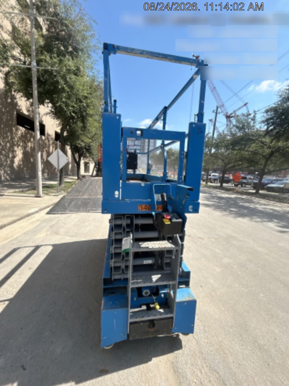 2023 GENIE GS-3232