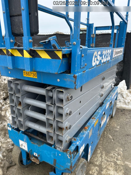 2021 GENIE GS-3232