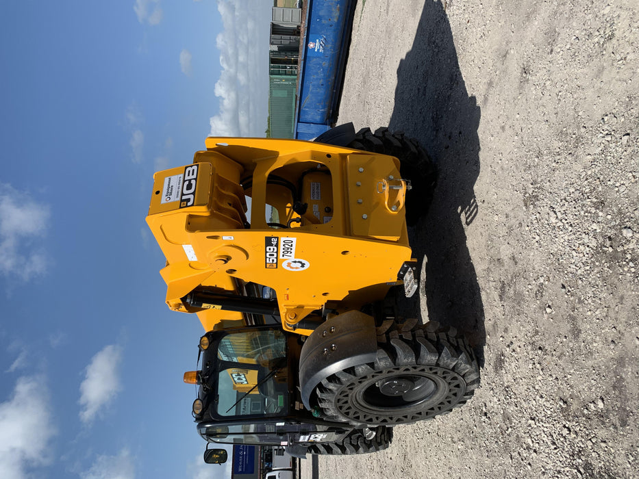 2020 JCB 509-42 Cab/Heat/Air, Solid Tires, Work Lights, Beacon, Aux Hydraulics, Back up Alarm, Lifting Eye, ES Decals