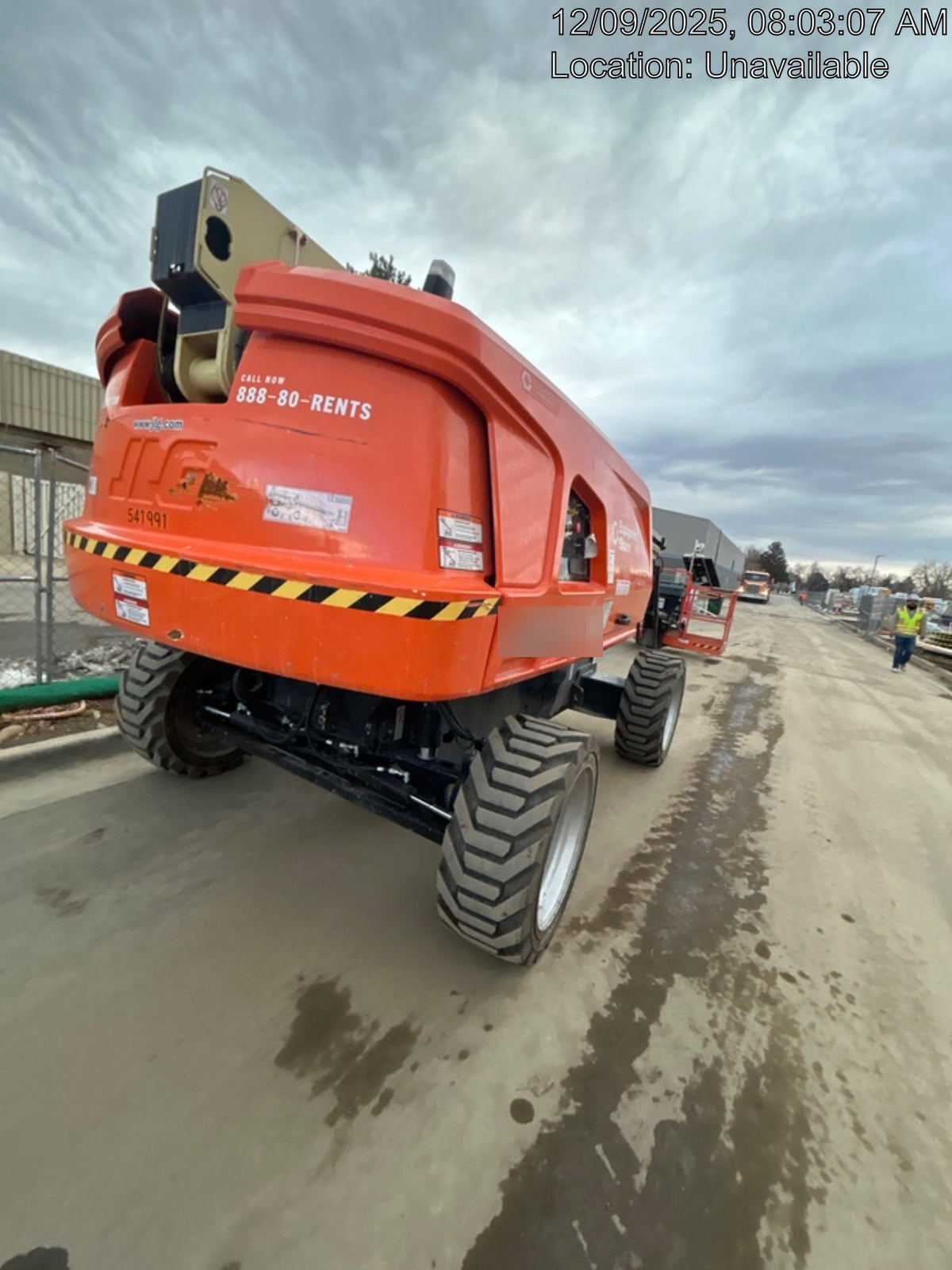 2025 JLG 660SJ