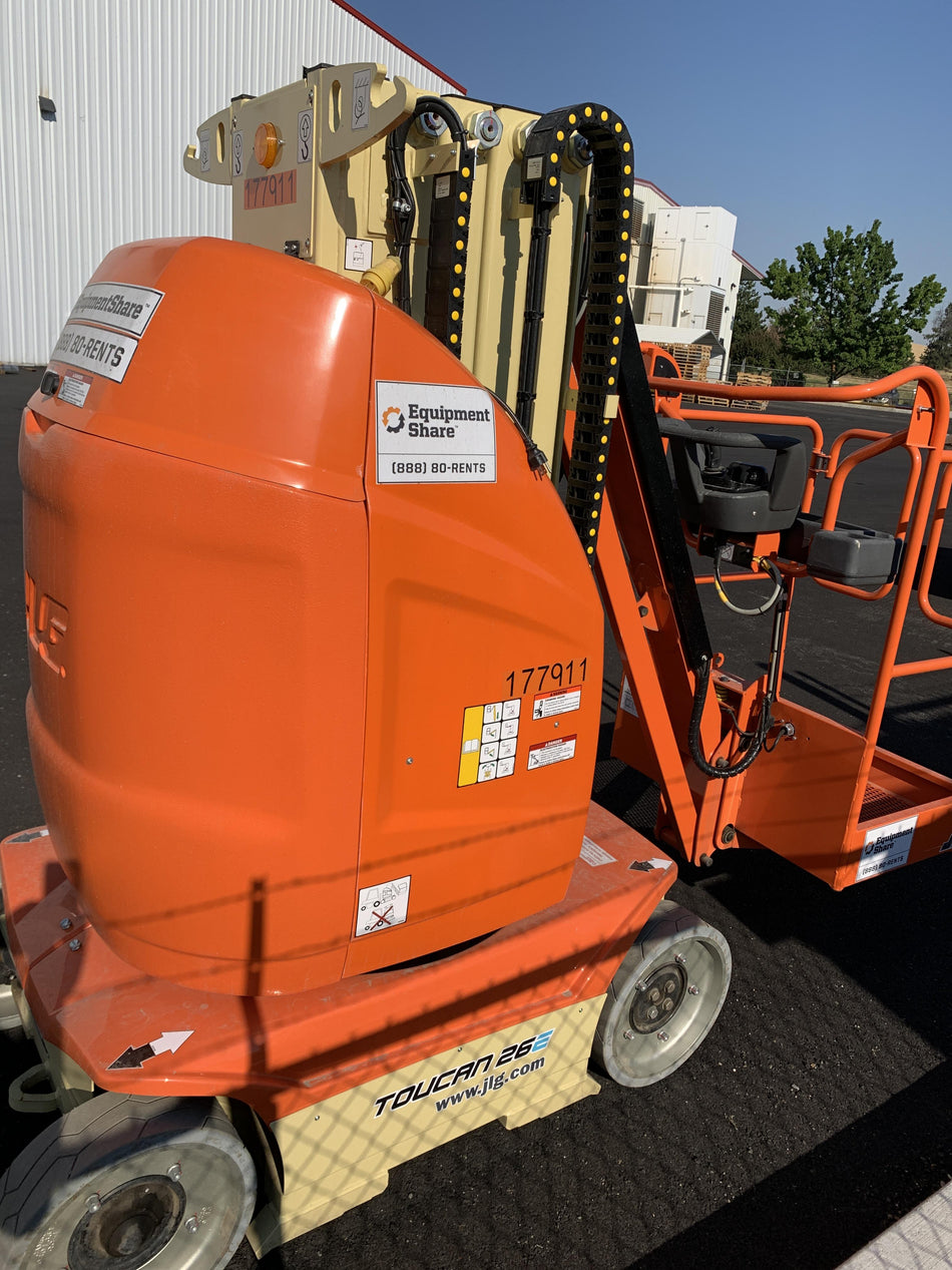 2021 JLG 26E