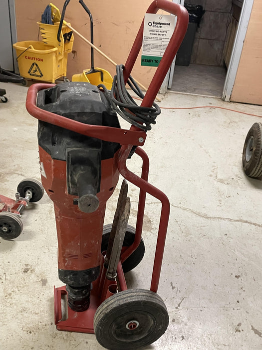 2022 HILTI TE 3000-AVR