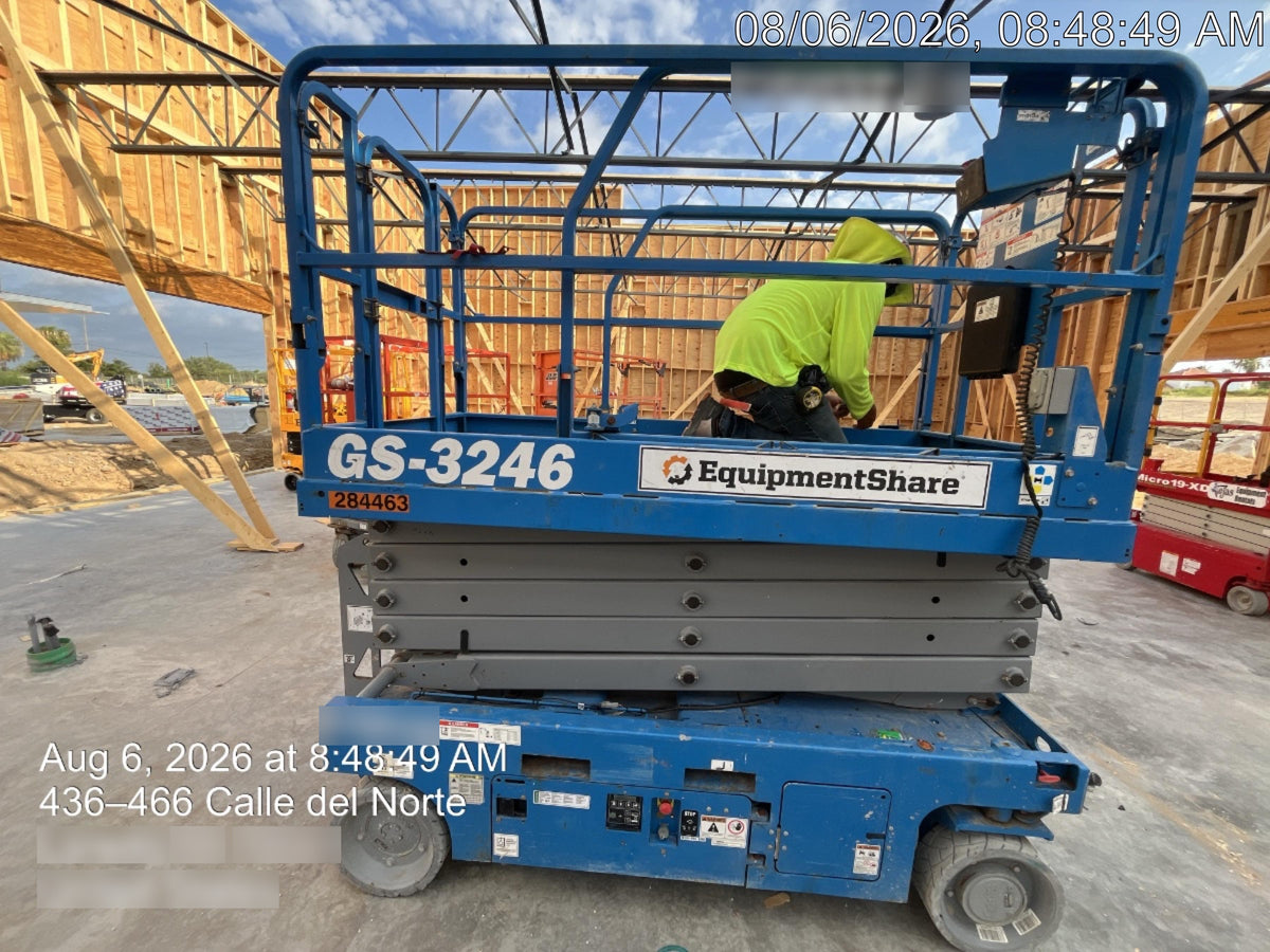 2022 GENIE GS-3246