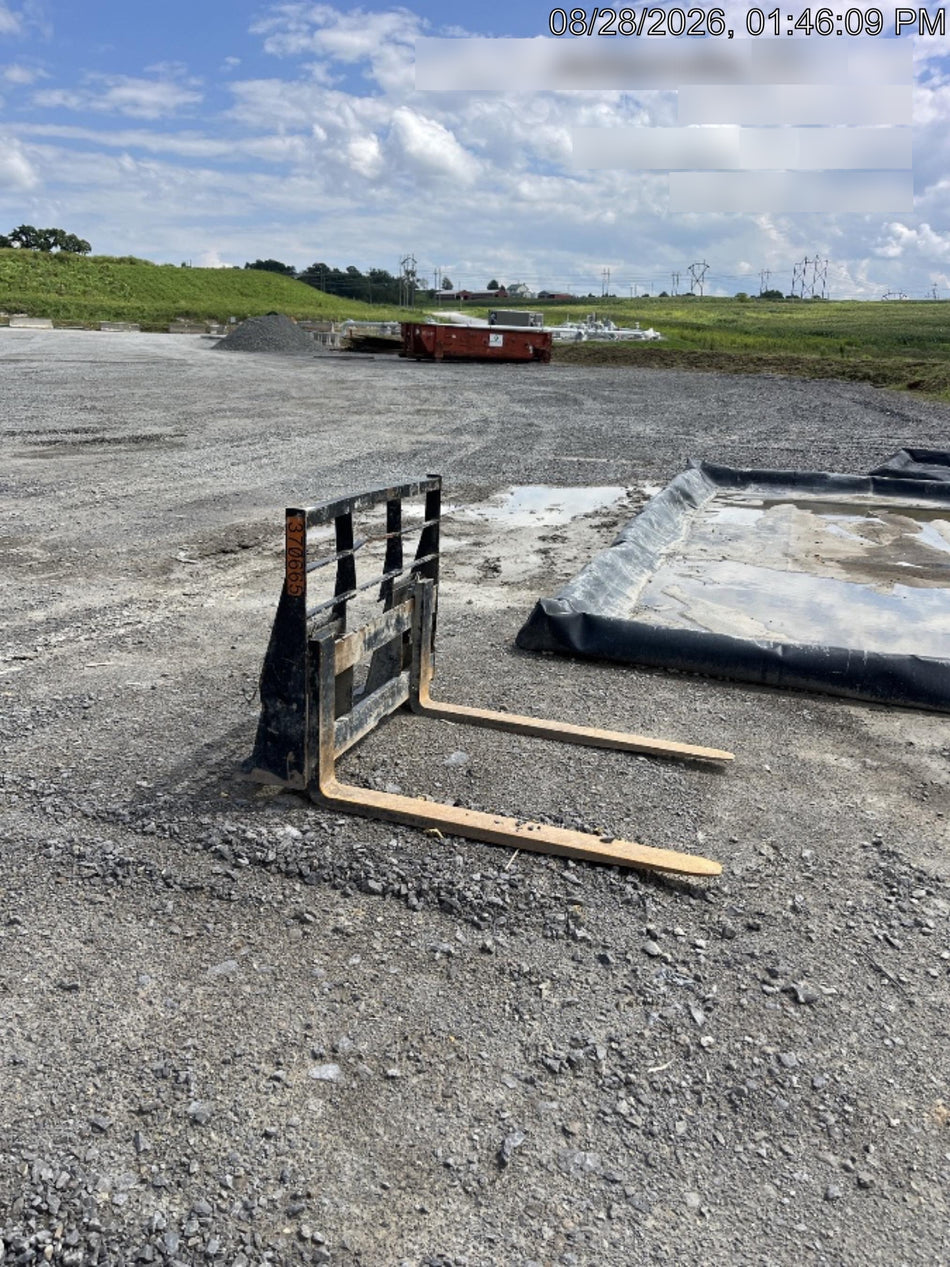2023 ARROW MATERIAL HANDLING 48" Pallet Forks - Arrow