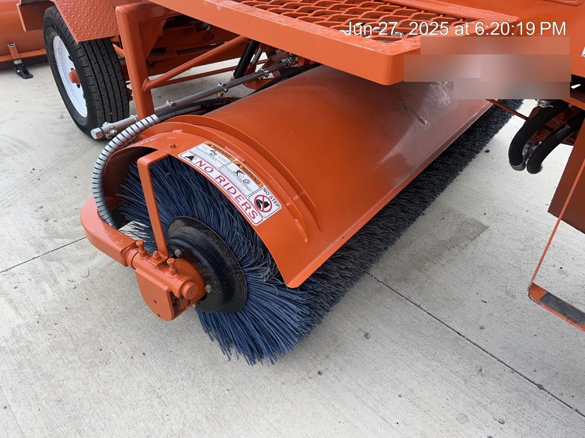 2025 BROCE RK350