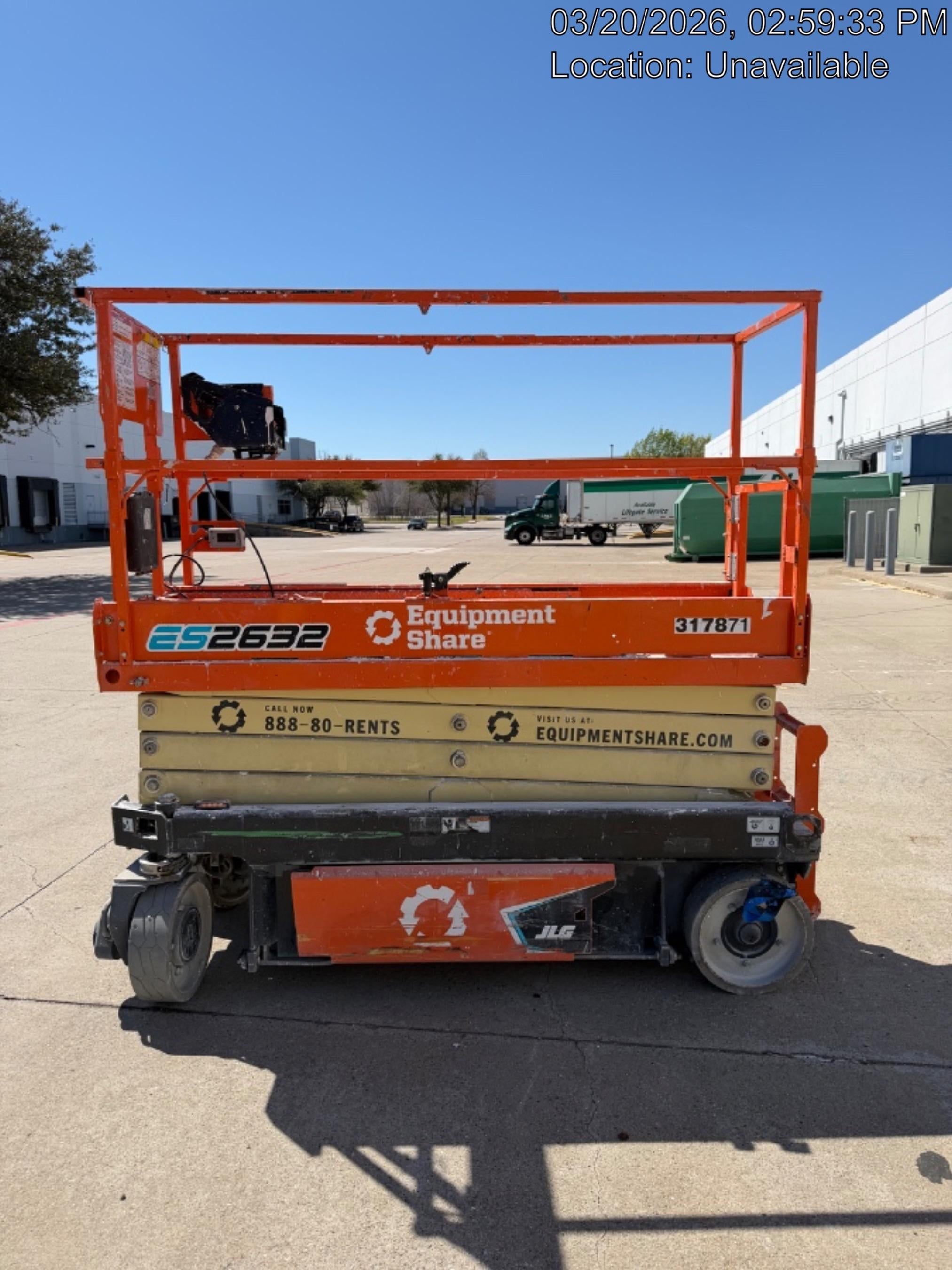 2023 JLG ES2632