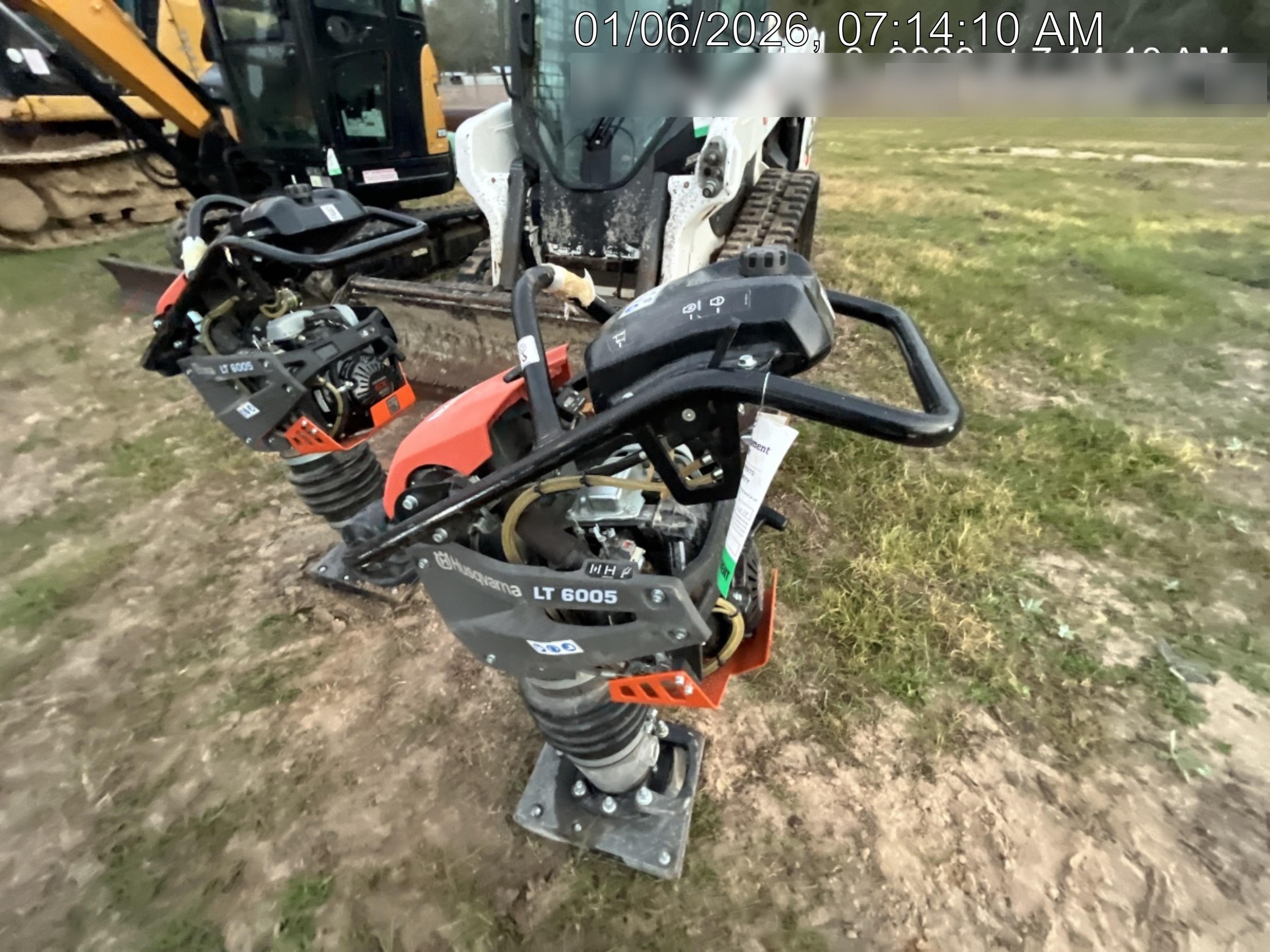 2024 HUSQVARNA LT6005
