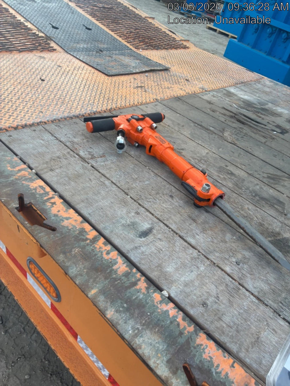 2024 MICHIGAN PNEUMATIC ES-TPB30-1-TRACKER